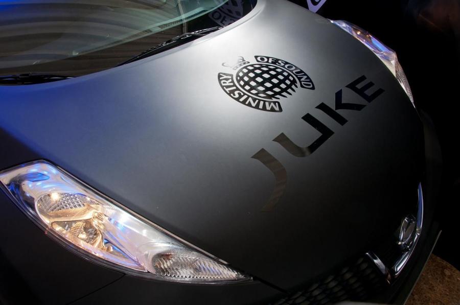  Nissan Juke Box 2012 года  (фото 2 из 7)
